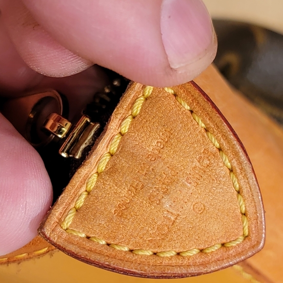 Louis Vuitton Boetie Monogram PM Handbag - Picture 5 of 16